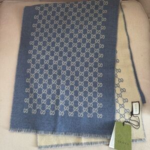 Gucci Blue and Cream Scarf